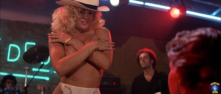  Road House Julie Michaels